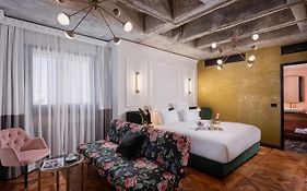 Bobo Hotel Tel Aviv